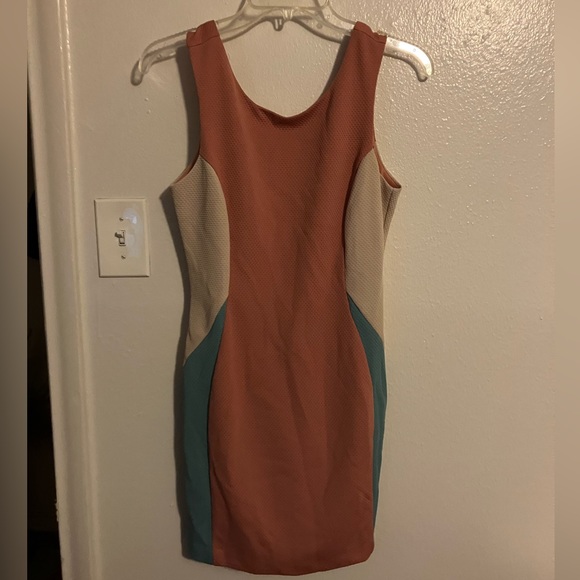 Ark & Co..Brand new with tags, super fun dress! - Picture 1 of 3